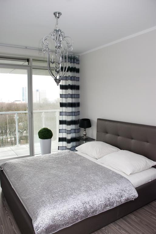 Apartamenty I.M.A Towarowa Poznań Kamer foto
