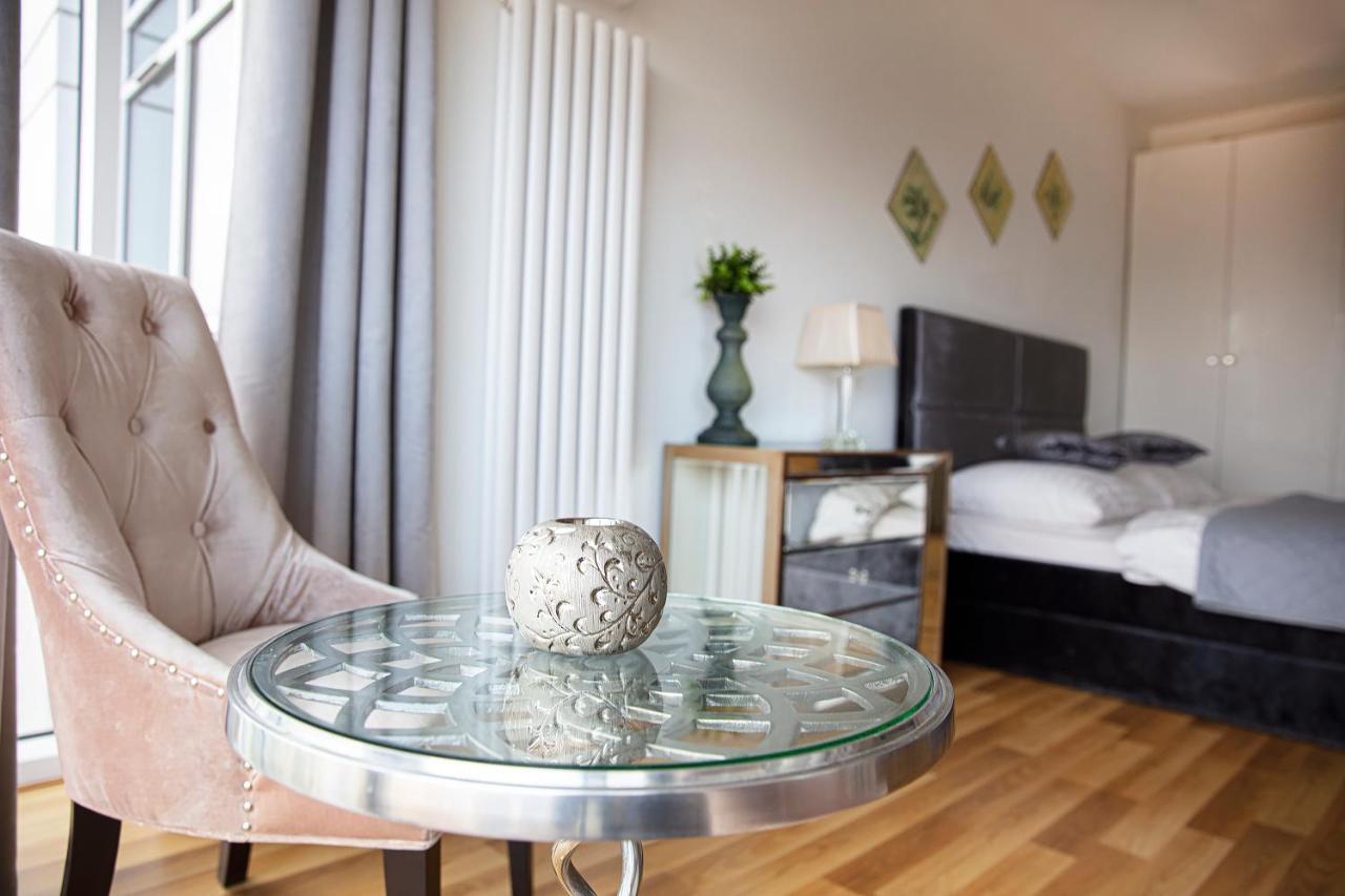 Apartamenty I.M.A Towarowa Poznań Buitenkant foto
